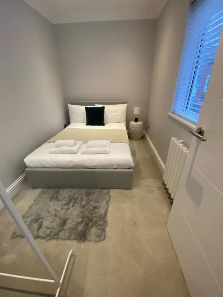 Hidden 2bd Gem Opposite Hyde Park